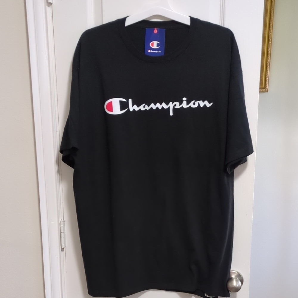 Black Champion T-shirt Size 2XL